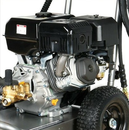 Hyundai Petrol Pressure Washer - Close Hyundai Petrol Pressure Washer